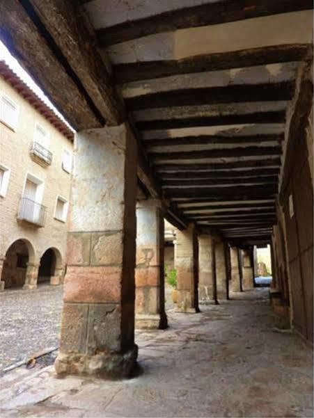 Hotel Santa Maria De Alquézar Exterior foto