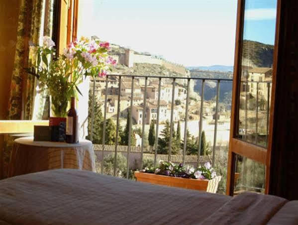 Hotel Santa Maria De Alquézar Exterior foto